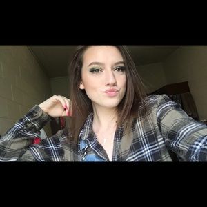 Meet your Posher, Zoei